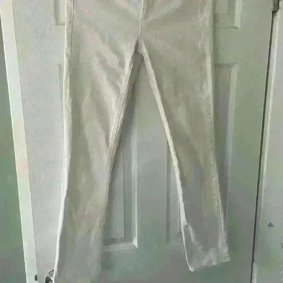 J.Crew Matchstick White Denim Jeans - B54 - Picture 3 of 5